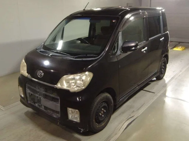 Daihatsu TANTO EXE