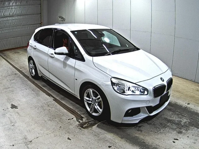 BMW 2-Series — фото 1
