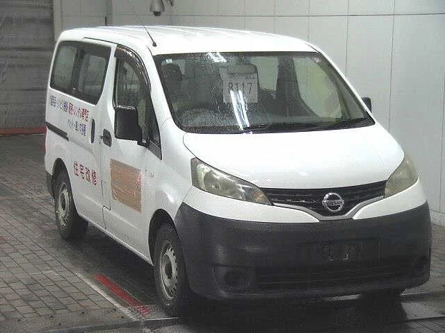 Nissan NV200