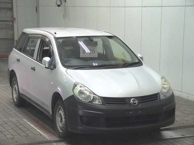 Nissan AD