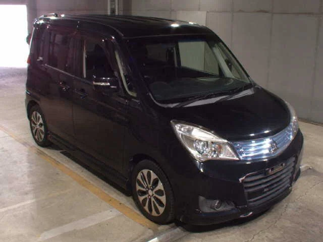 Mitsubishi DELICA D2