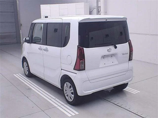 Daihatsu TANTO — фото 2
