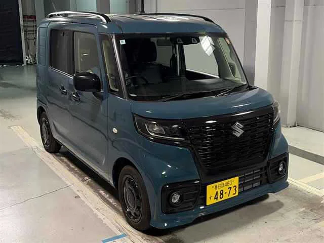 Suzuki SPACIA BASE — фото 1