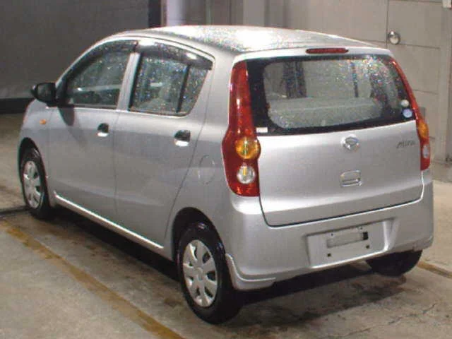 Daihatsu MIRA — фото 2