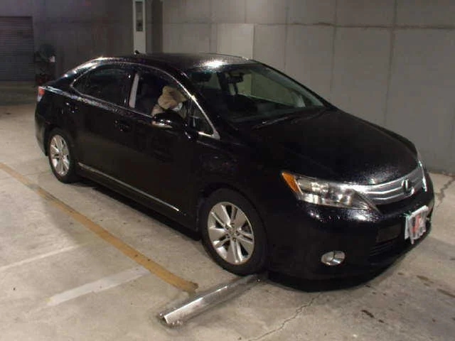 Lexus HS