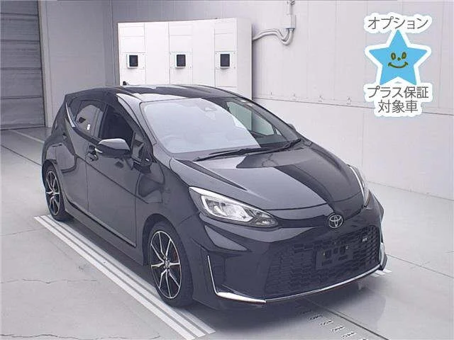 Toyota AQUA — фото 1