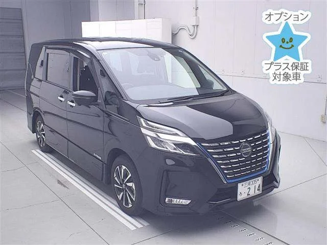 Nissan SERENA — фото 1