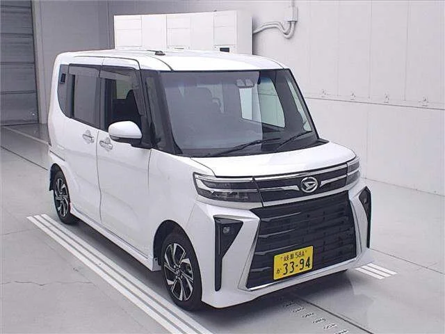 Daihatsu TANTO — фото 1