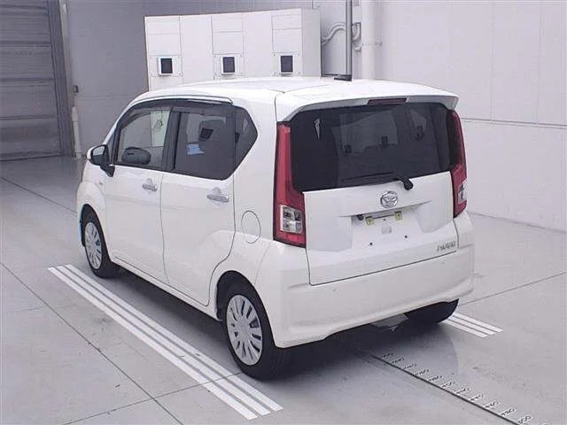 Daihatsu MOVE — фото 2