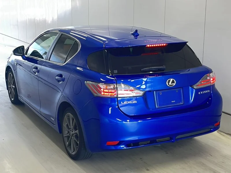 Lexus CT — фото 2