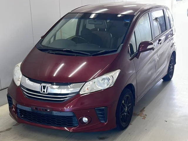 Honda FREED — фото 1