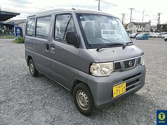 Nissan CLIPPER VAN