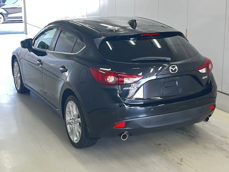 Mazda AXELA — фото 2