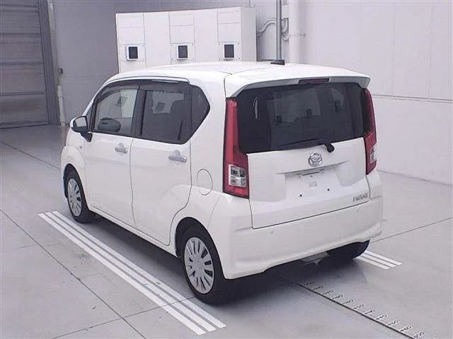 Daihatsu MOVE — фото 2