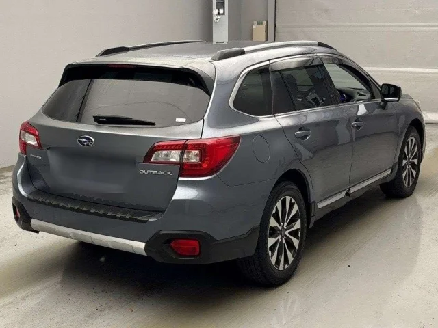 Subaru LEGACY OUTBACK — фото 2