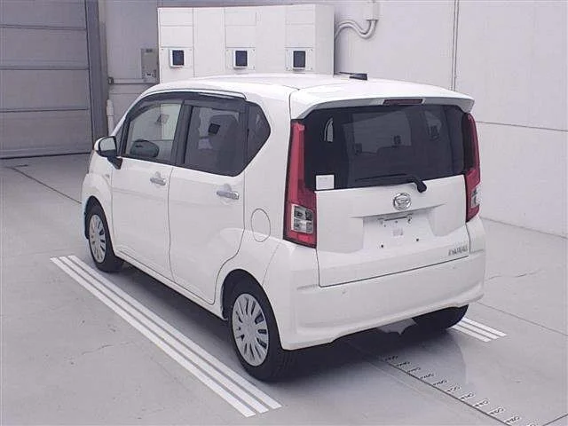 Daihatsu MOVE — фото 2