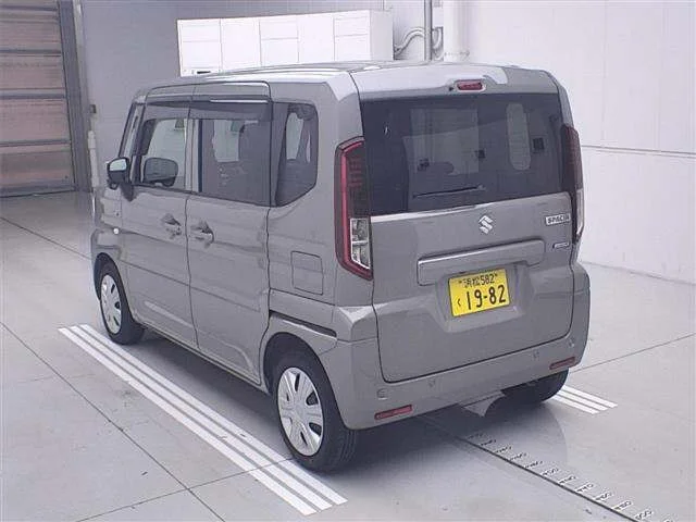 Suzuki SPACIA — фото 2