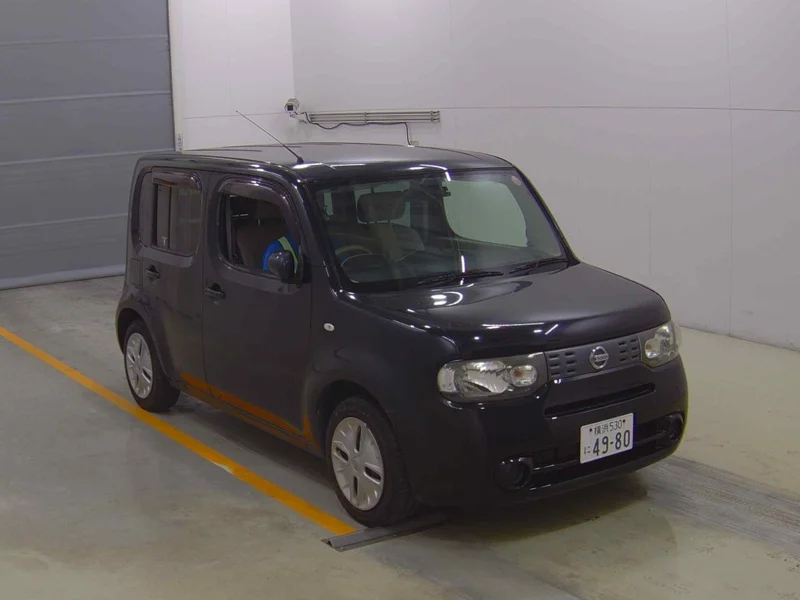 Nissan CUBE — фото 1