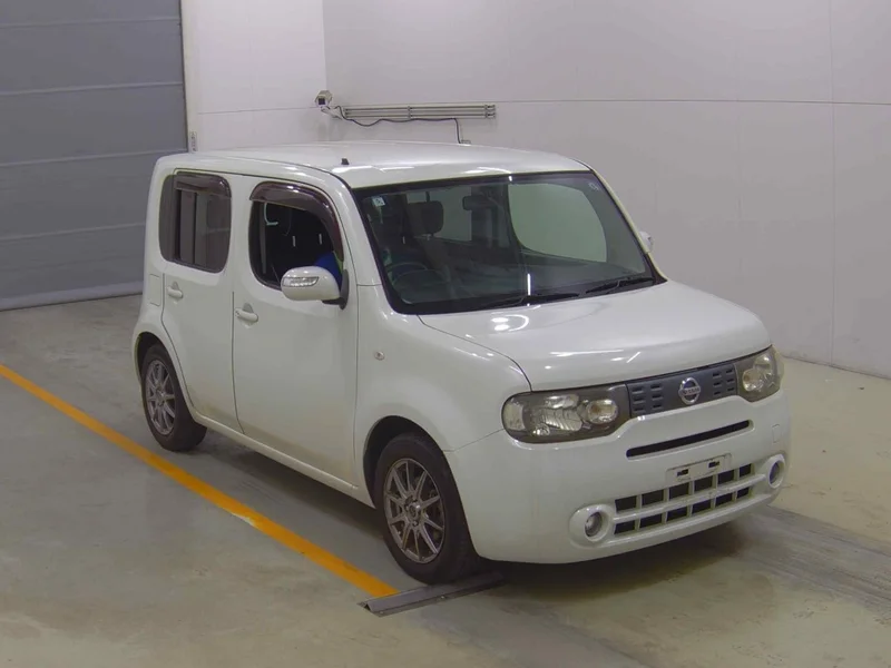 Nissan CUBE — фото 1