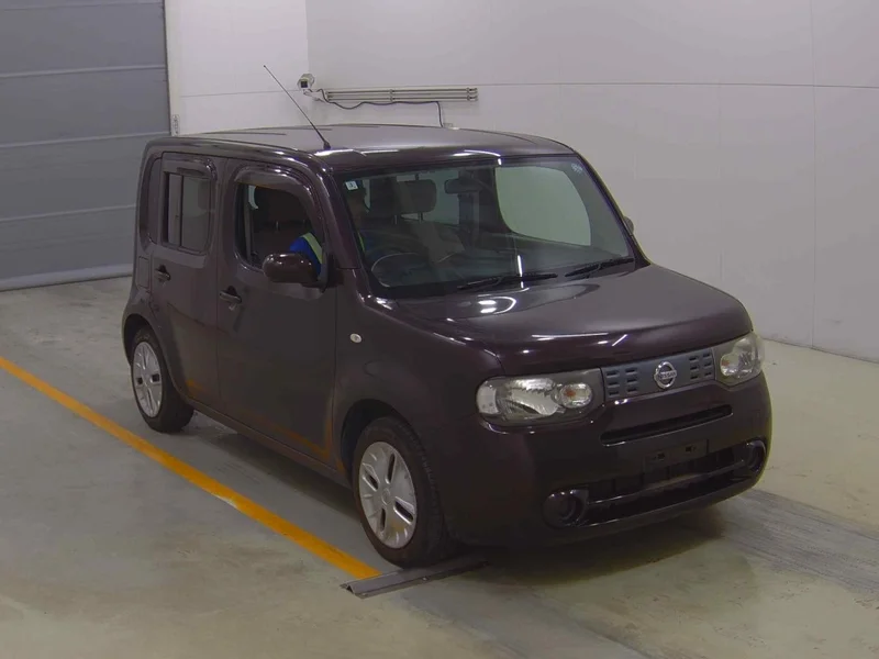 Nissan CUBE — фото 1