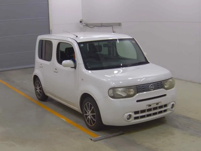 Nissan CUBE — фото 1