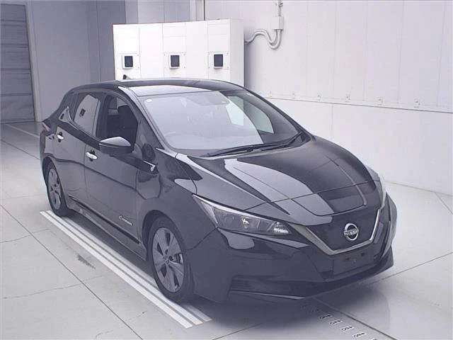 Nissan LEAF — фото 1