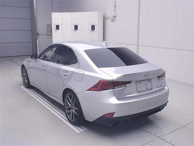 Lexus IS — фото 2