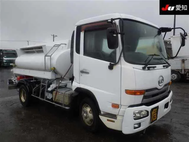 Nissan CONDOR
