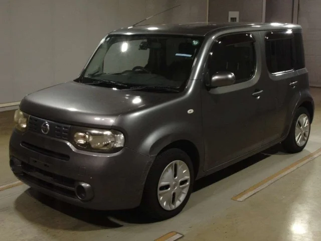 Nissan CUBE — фото 1