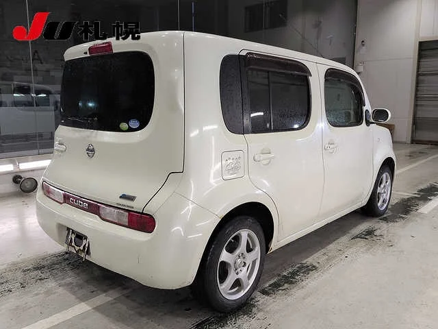 Nissan CUBE — фото 2