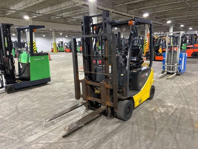 KOMATSU FORKLIFT