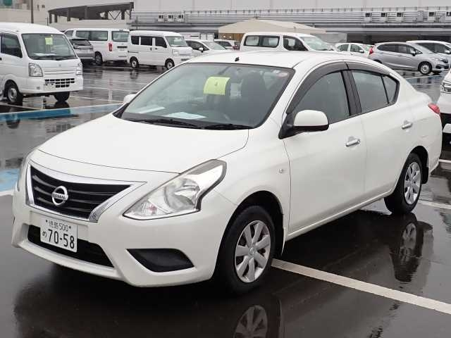 Nissan LATIO