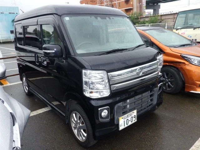 Nissan CLIPPER RIO