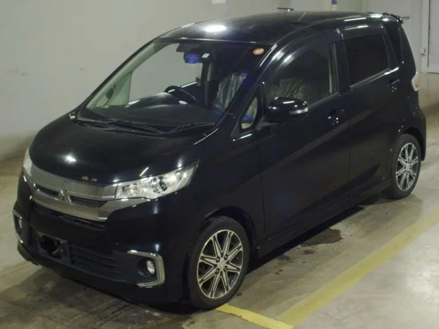 Mitsubishi EK CUSTOM