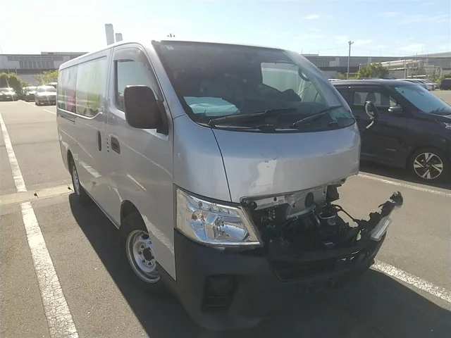 Nissan CARAVAN VAN — фото 1