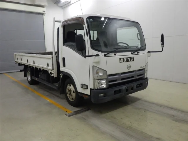 Nissan ATLAS