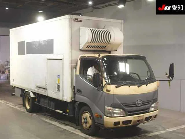 Toyota DYNA