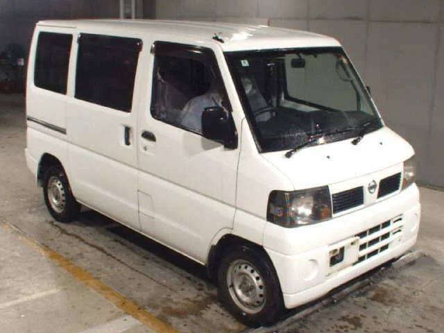 Nissan CLIPPER VAN