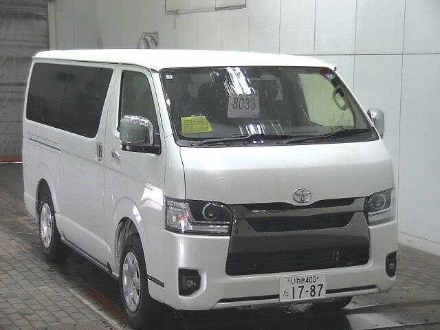 Toyota HIACE VAN