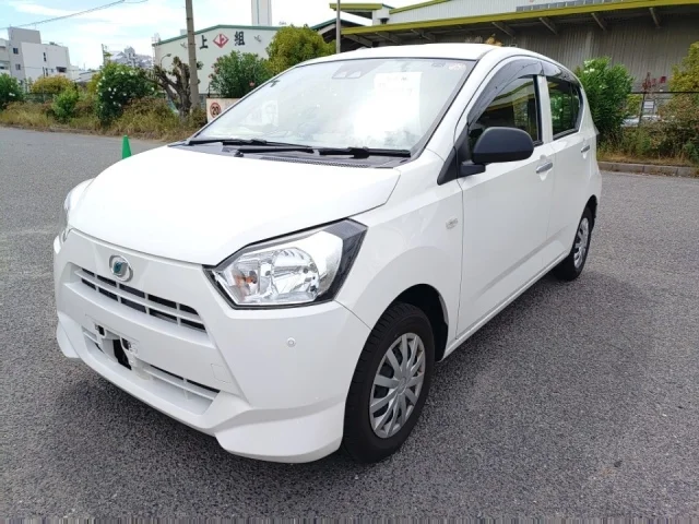 Daihatsu MIRA E S
