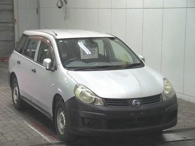 Nissan AD