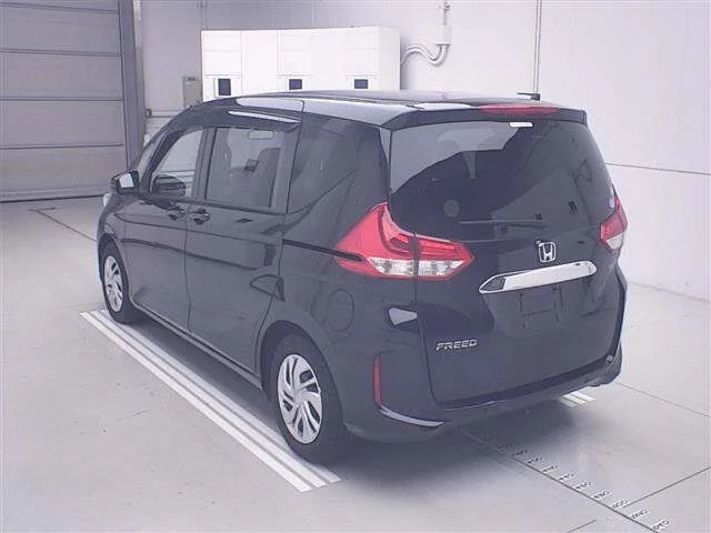 Honda FREED — фото 2