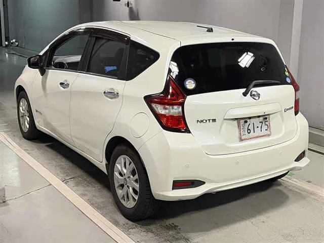 Nissan NOTE — фото 2