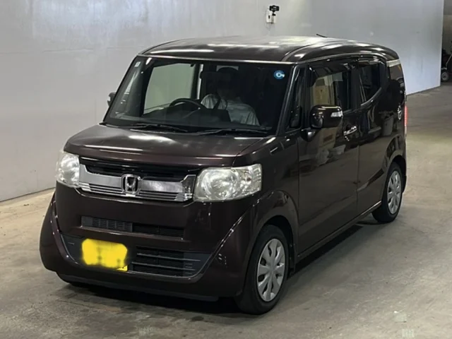 Honda N BOX SLASH