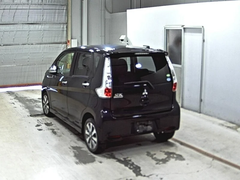 Mitsubishi EK CUSTOM — фото 2