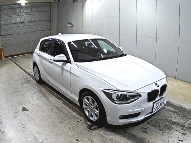BMW 1-Series — фото 1