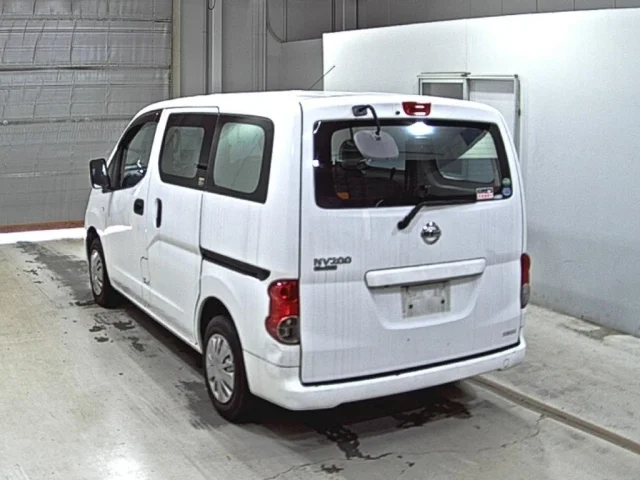 Nissan NV200 — фото 2