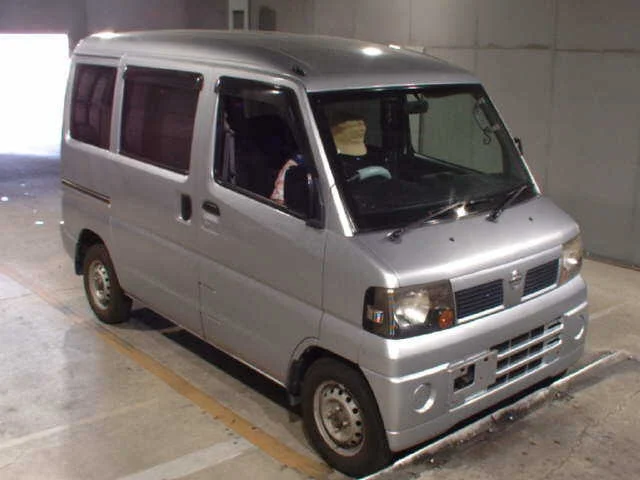 Nissan CLIPPER VAN