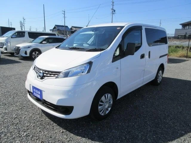 Nissan NV200 — фото 1