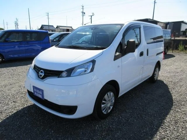 Nissan NV200 — фото 1